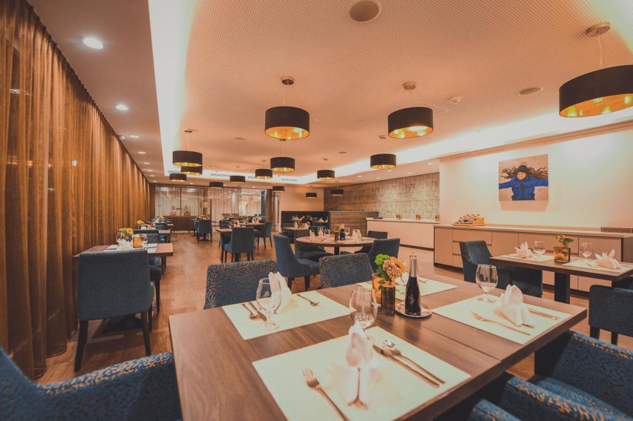 Nuhr Medical - Hotel & Restaurant 山夫顿堡 外观 照片